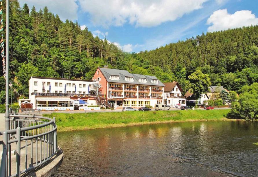 Hotel Am Schlossberg Цигенрюк Экстерьер фото